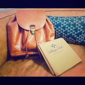 Gorgeous & practically new Patricia Nash backpack
